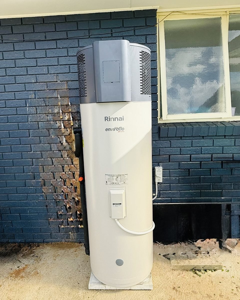 Installed heat pump hot water system