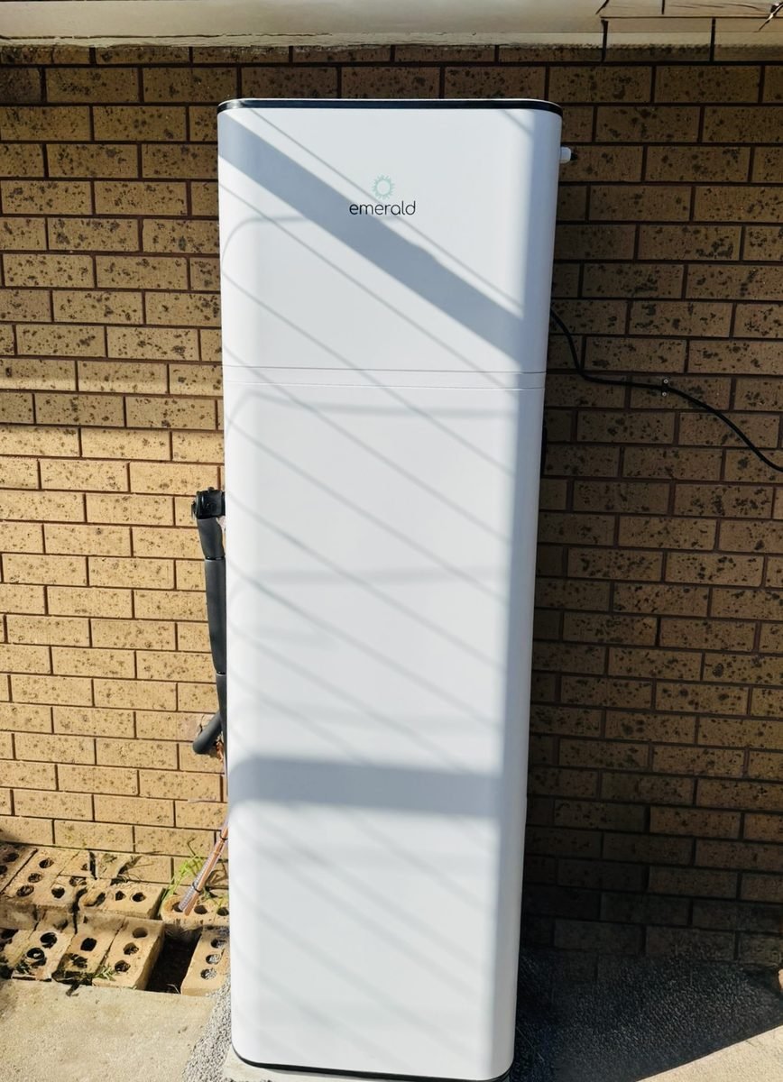 Installed heat pump hot water system